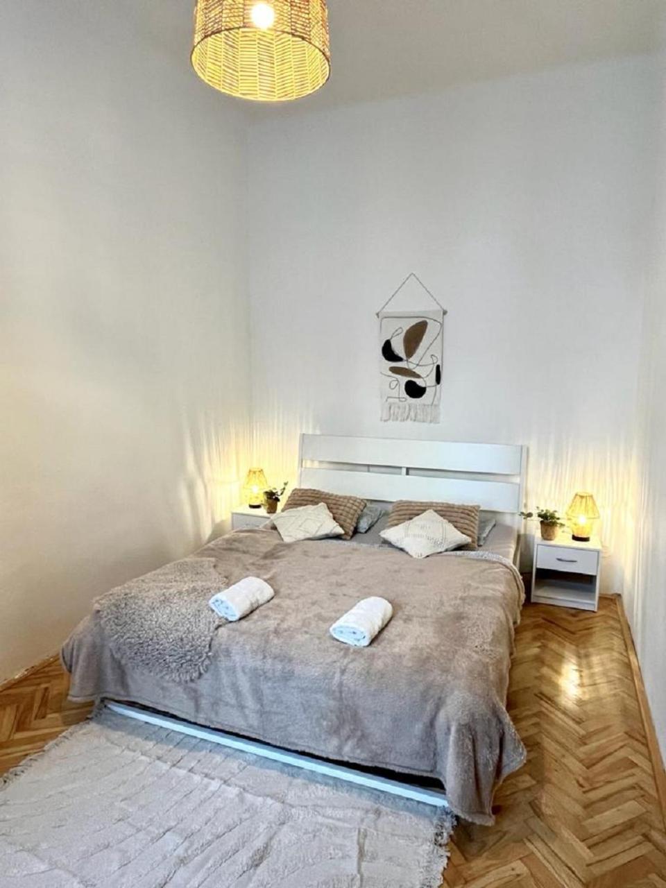 Apartment Cecil - Old Town Pressburg Exterior foto
